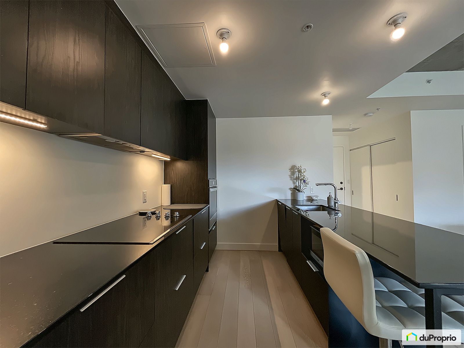 202 1550 Rue Des Bassins — photo 3