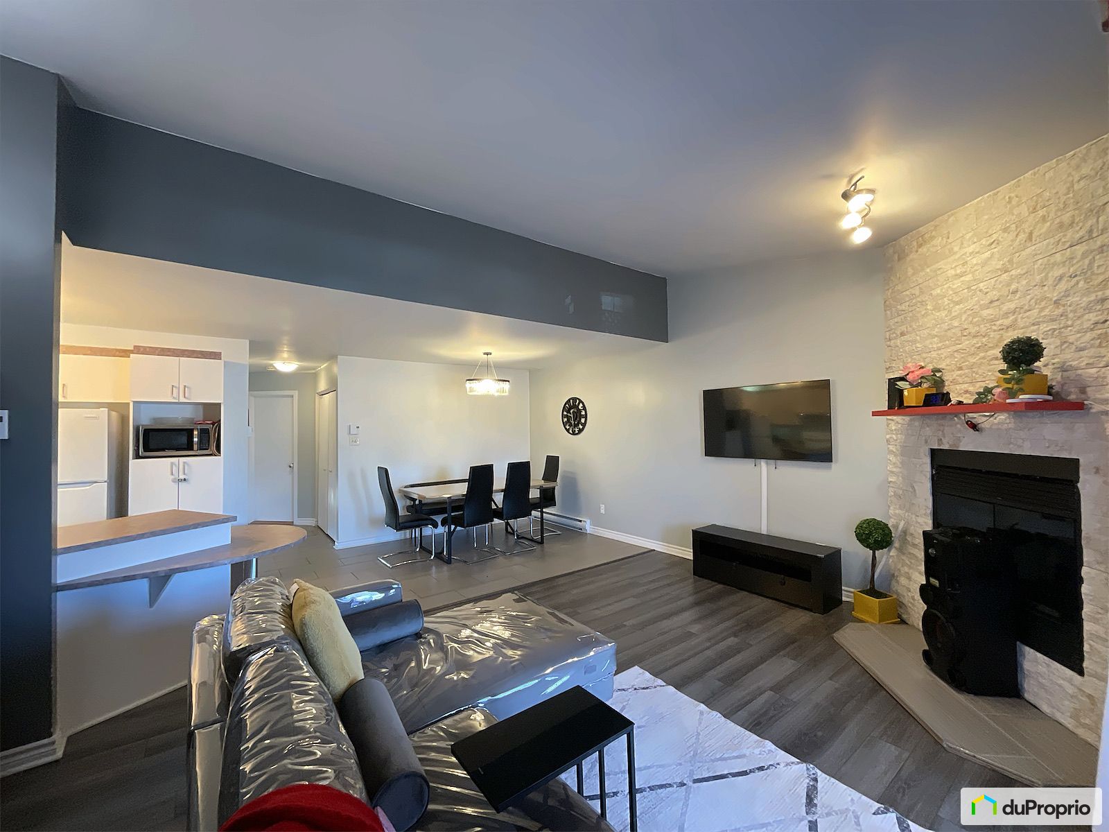 16068 Rue Forsyth — photo 2