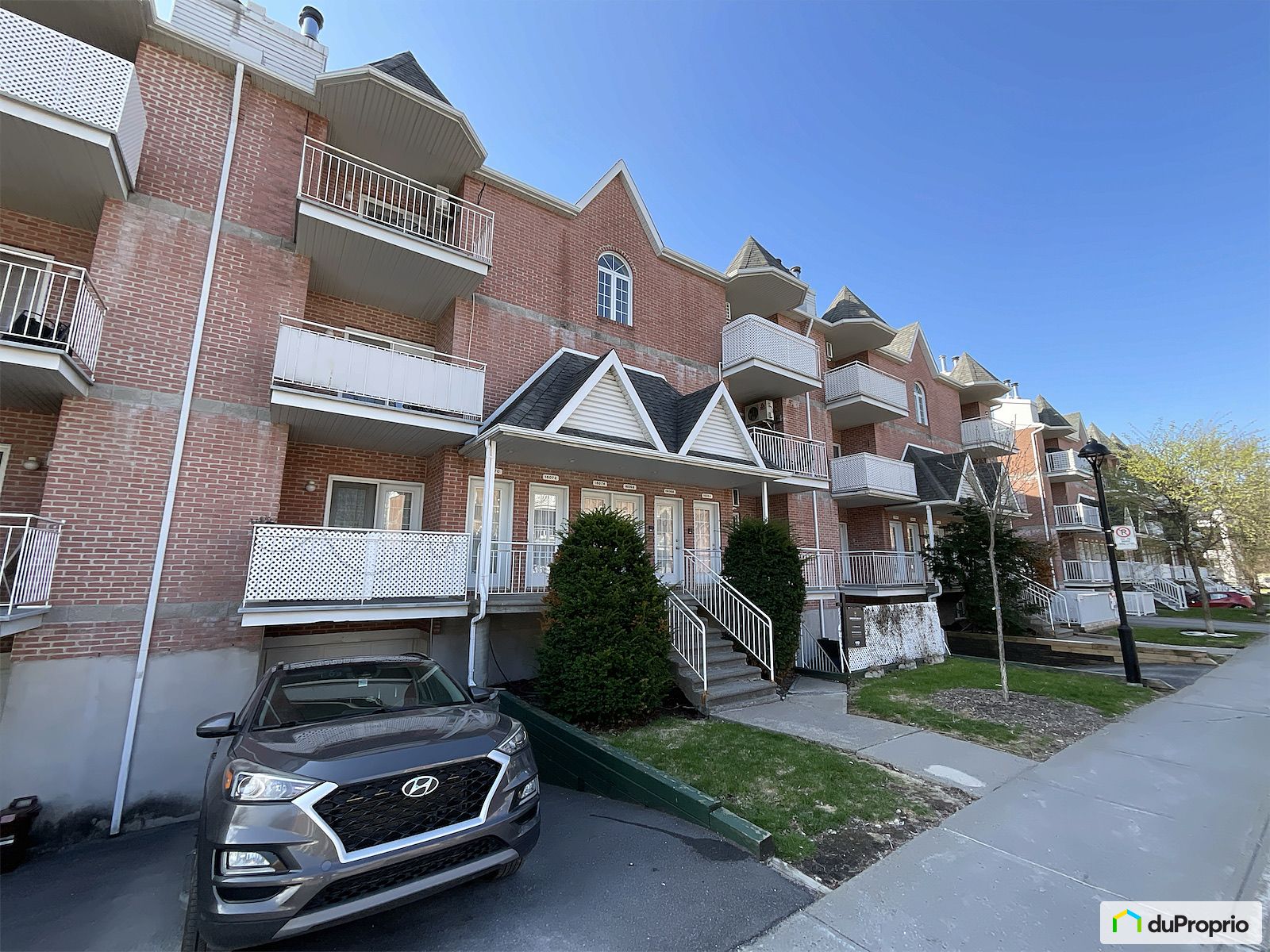 16068 Rue Forsyth — photo 3
