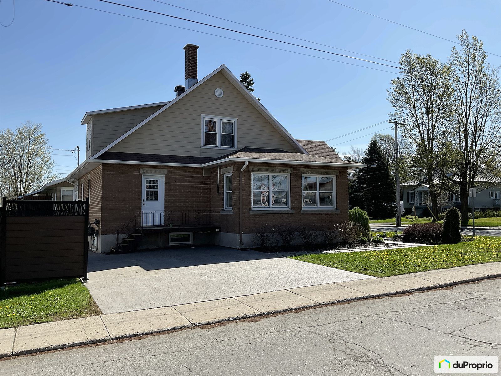 1177 Rue Saint Calixte — photo 2