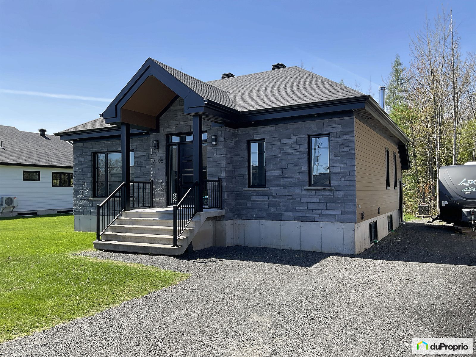 2305 Rue Des Alluchons — photo 1