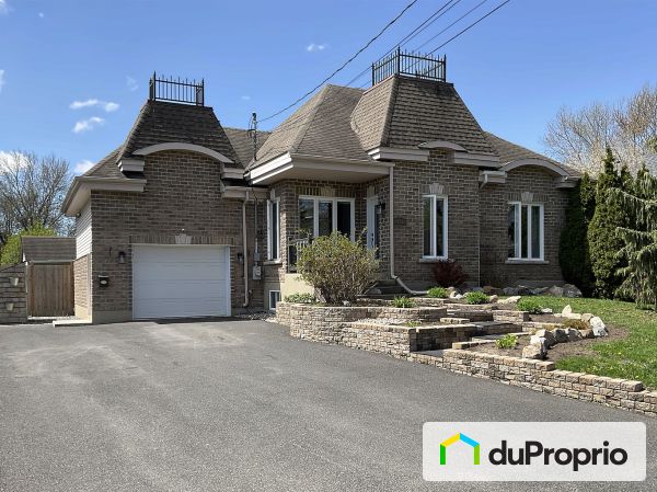 325, avenue Denonville, St-Hyacinthe (Douville) à vendre