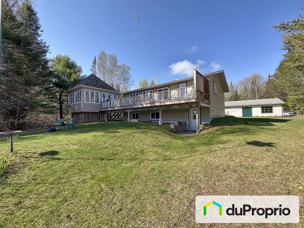 237, chemin Bertrand, Lac-Cayamant à vendre
