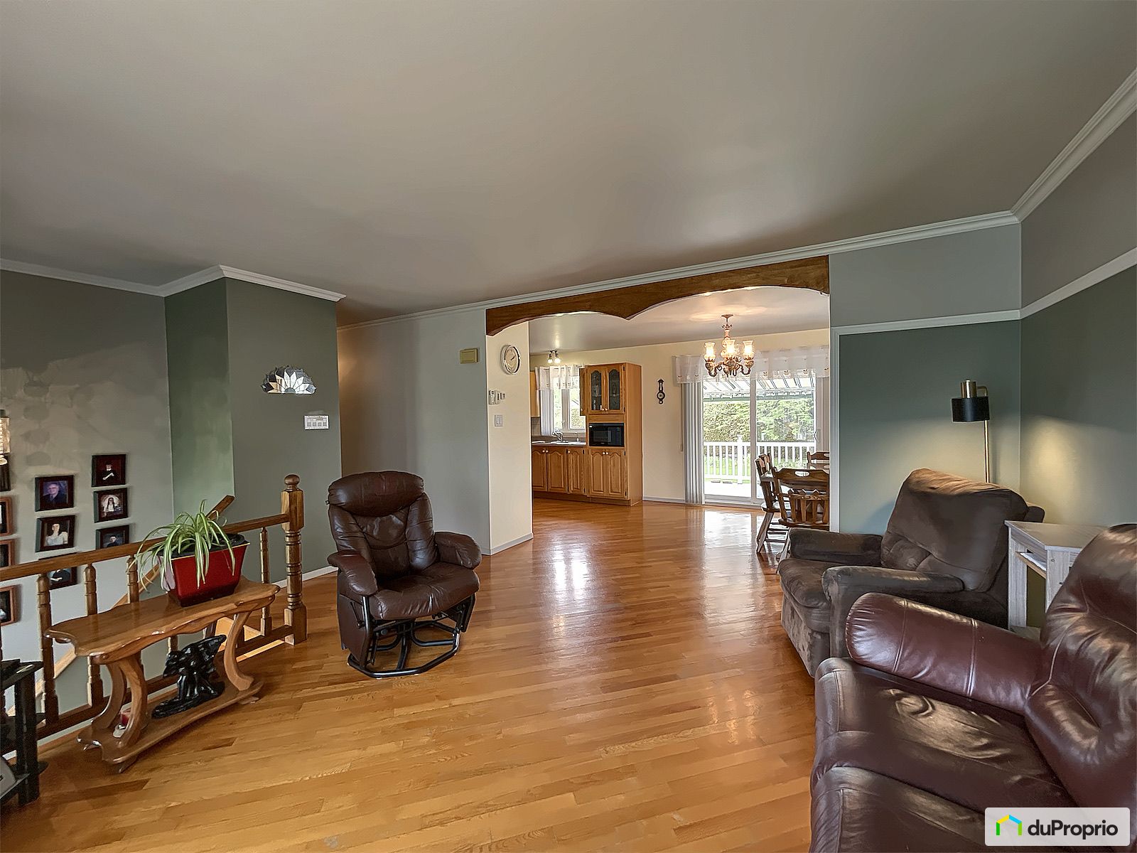 1230 3E Avenue — photo 2