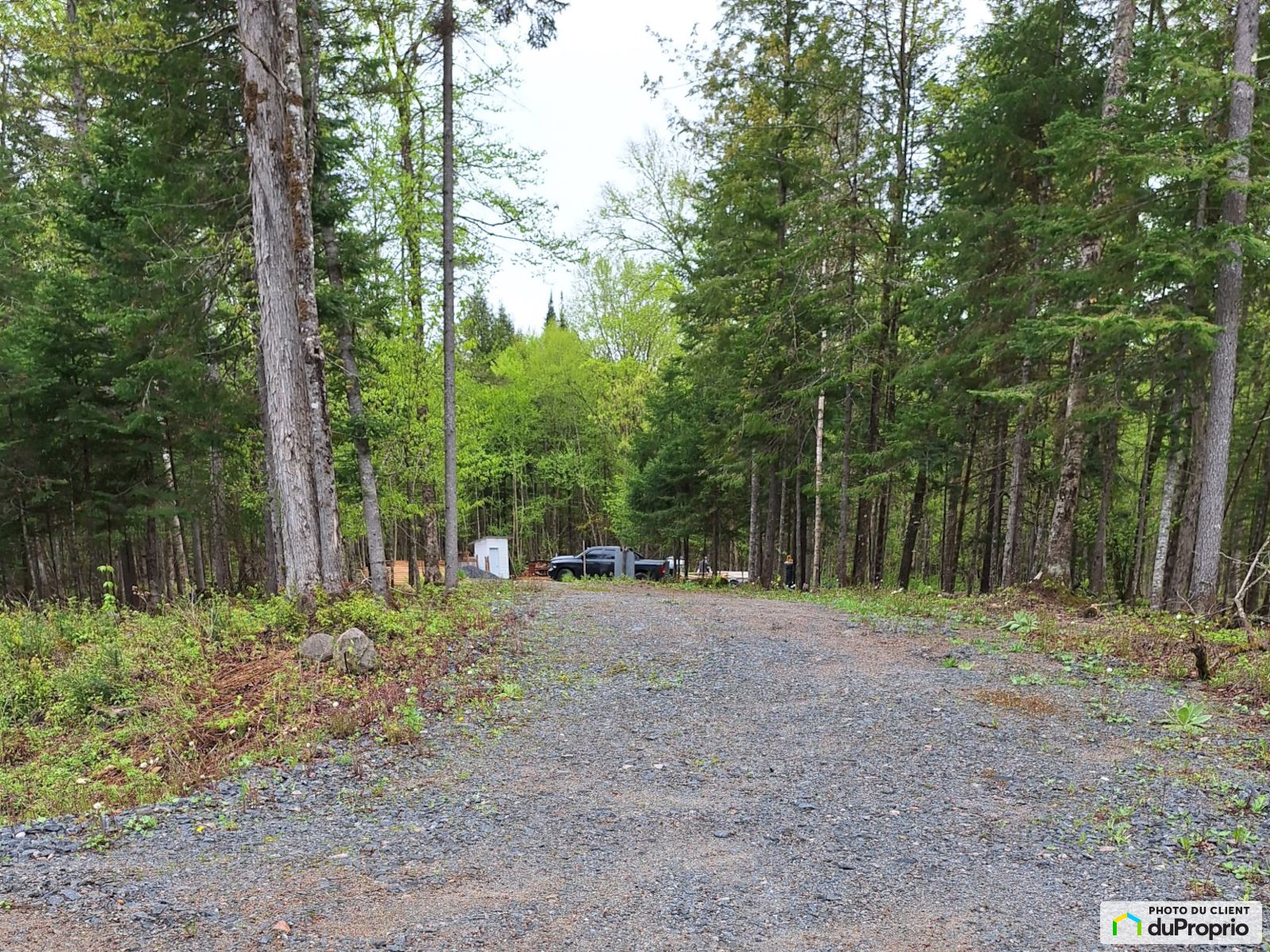 1015 Chemin Drolet — photo 1