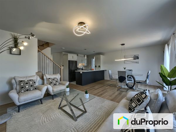 25 rue Bowron, Huntingdon for sale