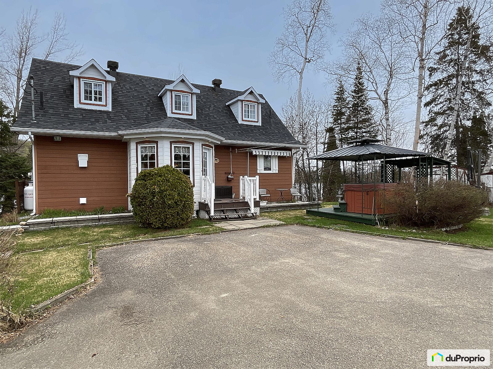 126 Rue Clairval — photo 2