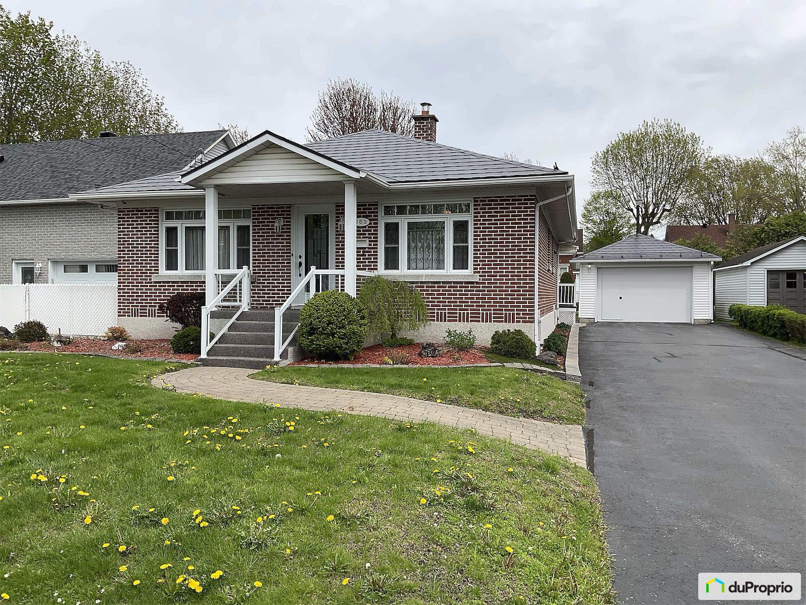 263 Rue Cartier — photo 1