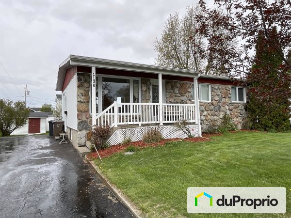1130 avenue des Myrtilles, Alma for sale