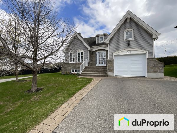 1091 rue Mozart, Prévost for sale