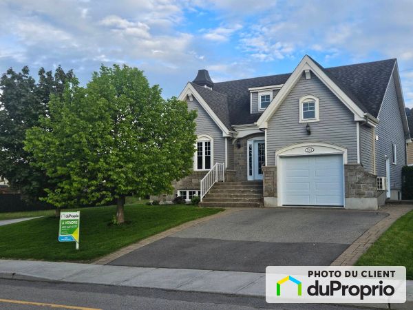 1091 rue Mozart, Prévost for sale