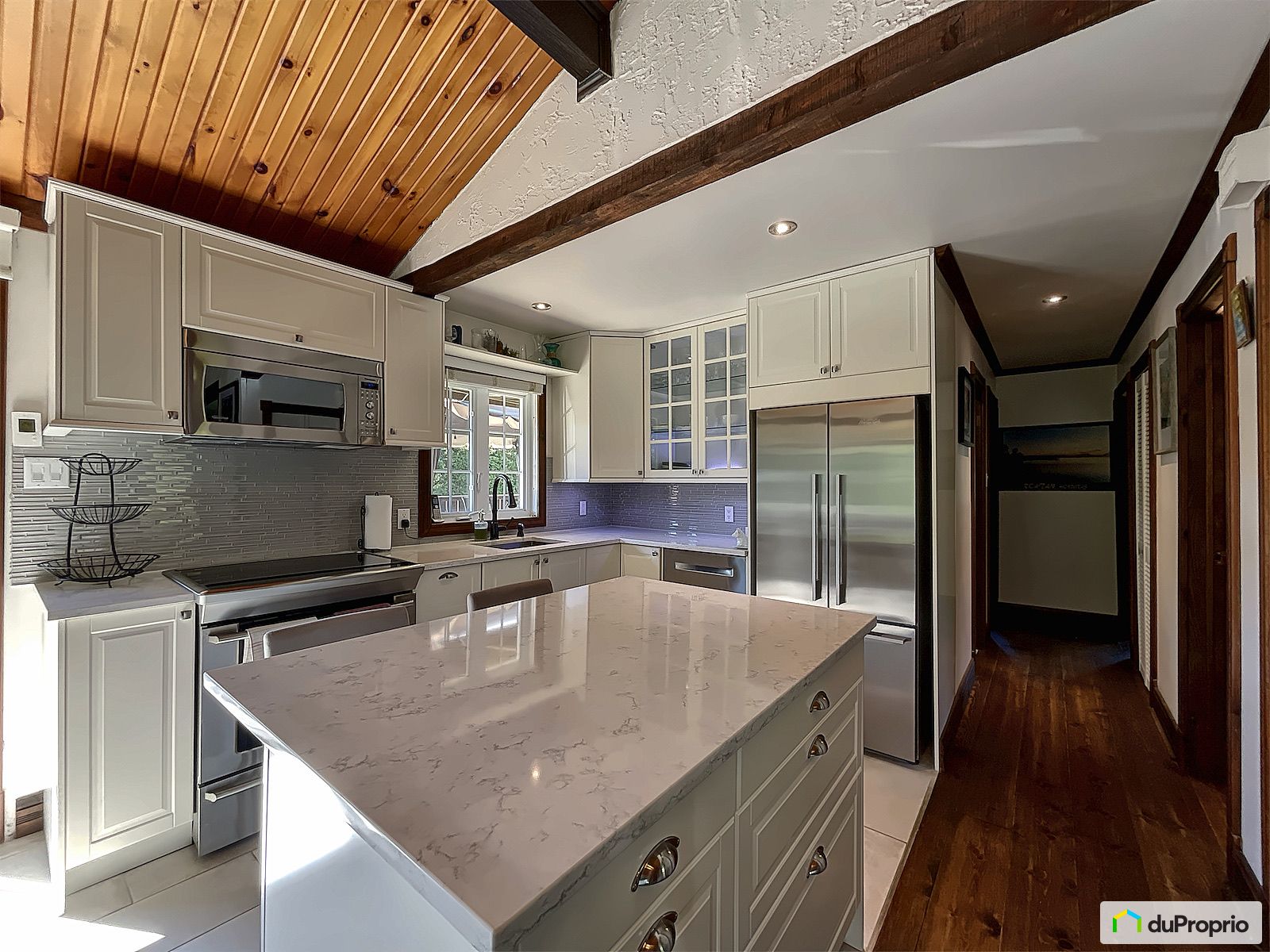 114 Avenue Carmen — photo 3