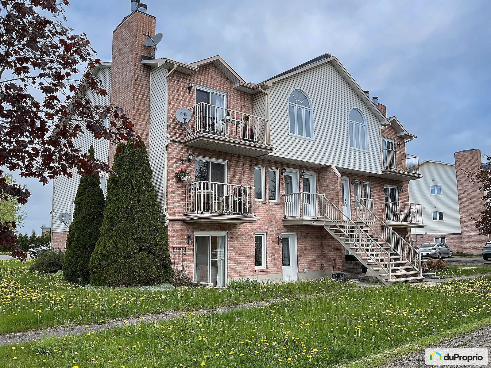 1 527 Rue Nobert — photo 1
