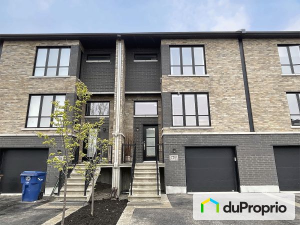 2261, rue Antoine-Devin, Ste-Rose à vendre