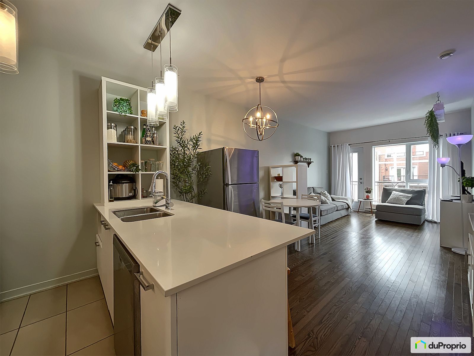301 5021 Rue Bannantyne — photo 2