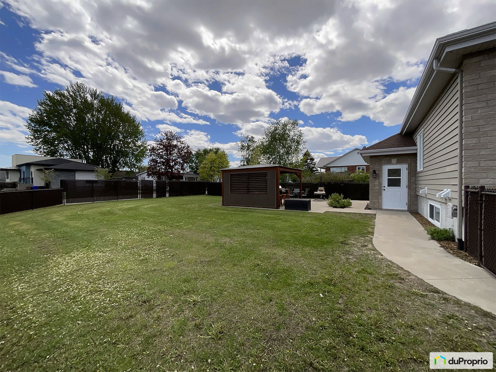 230 9E Avenue — photo 3