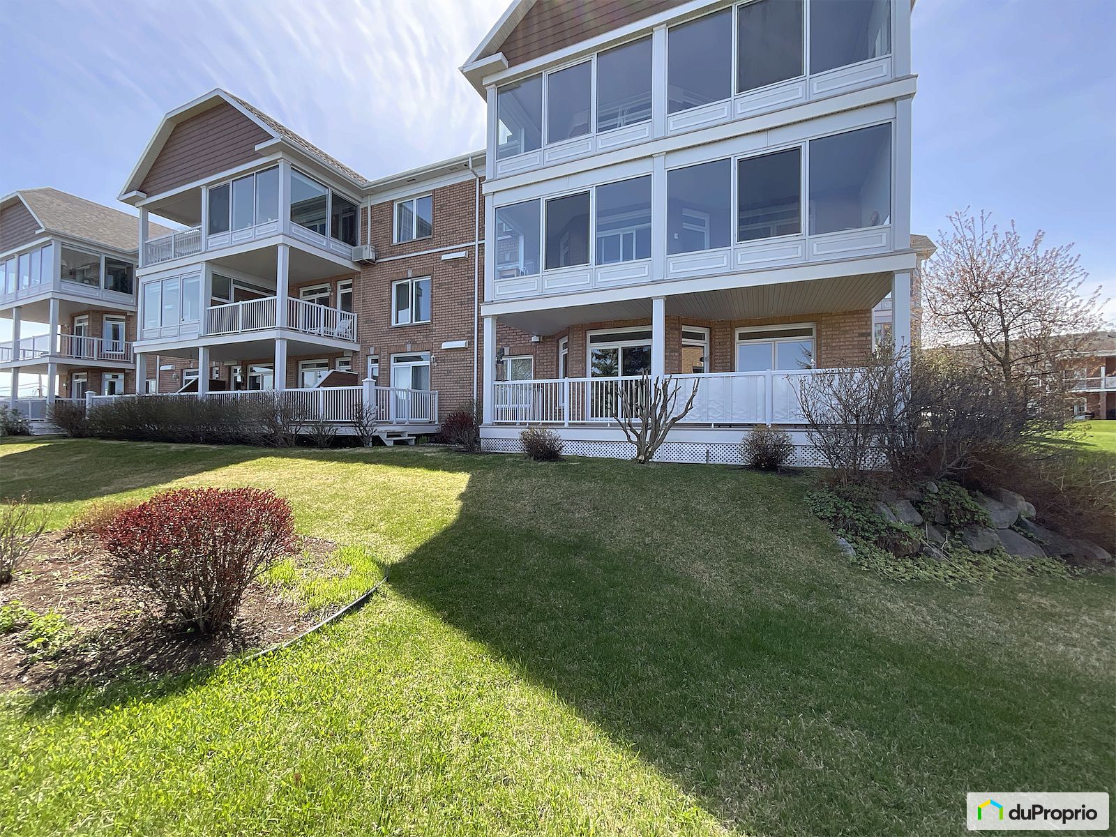 102 300 Rue De Lestran — photo 1