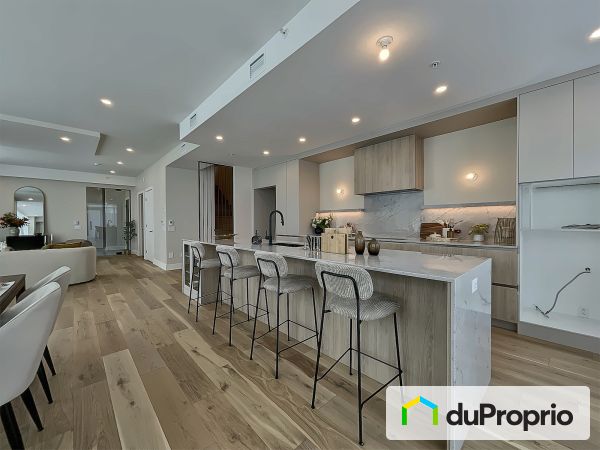 101-2835, avenue du Cosmodôme - VIVA Phase 6, Chomedey à vendre