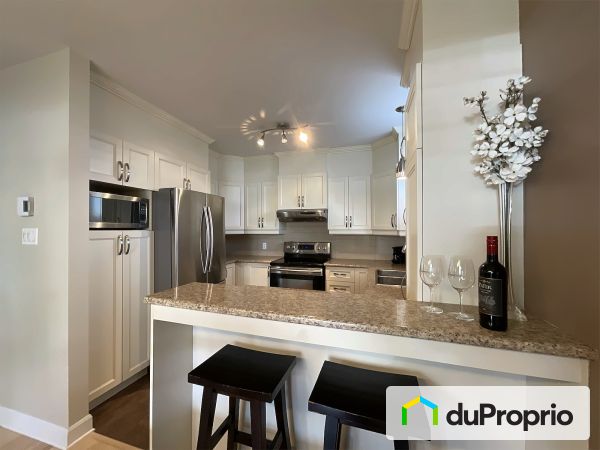 Cuisine - 2-670, rue Forbes, Vaudreuil-Dorion à vendre