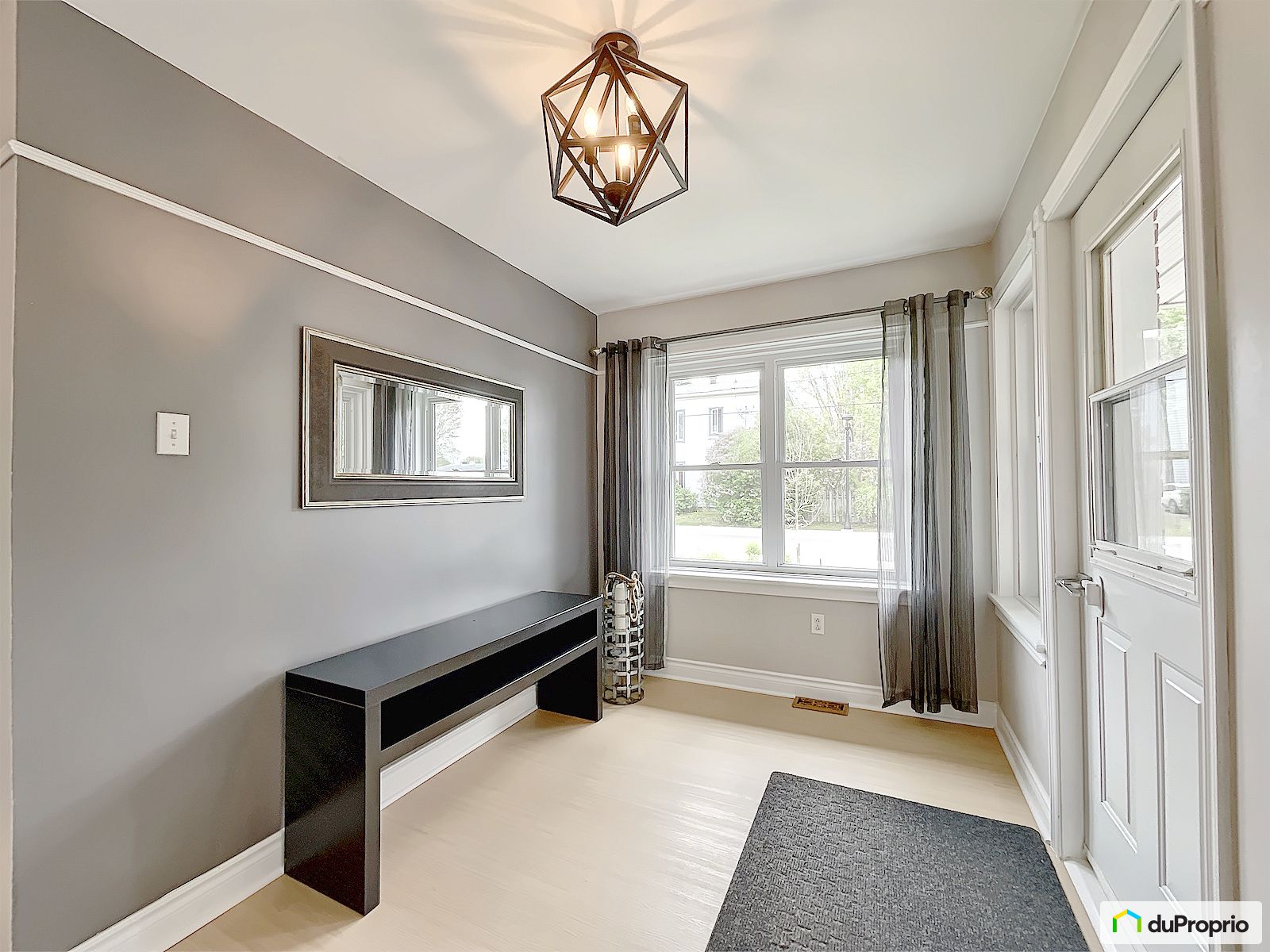 1701 Avenue Saint Paul — photo 2