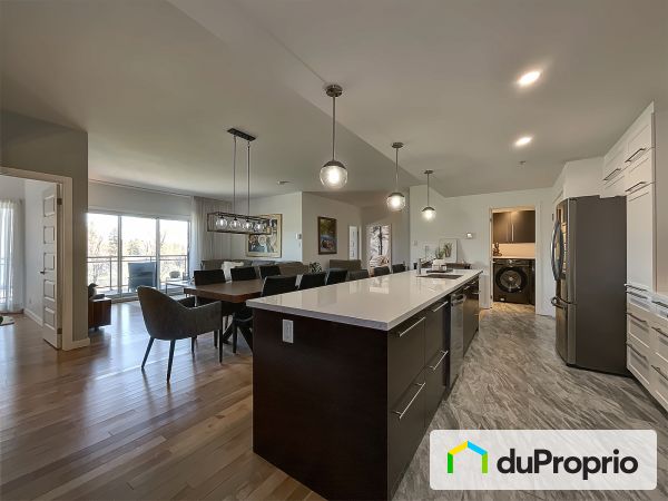 309-335 rue Mathieu-Da Costa, Lebourgneuf for sale