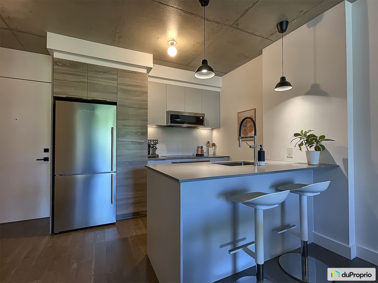 317 75 Rue De Castelnau Ouest — photo 2