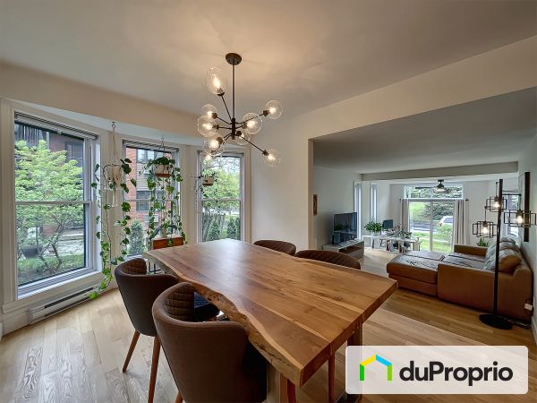 104-67 rue Berlioz, L'Ile Des Soeurs for sale