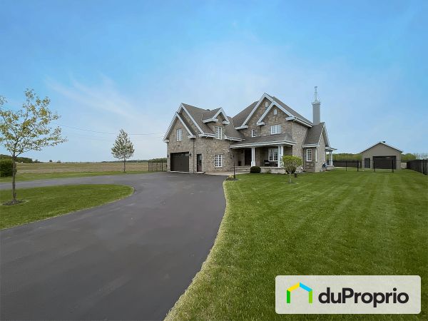 58, rue des Oliviers, St-Étienne-De-Beauharnois à vendre