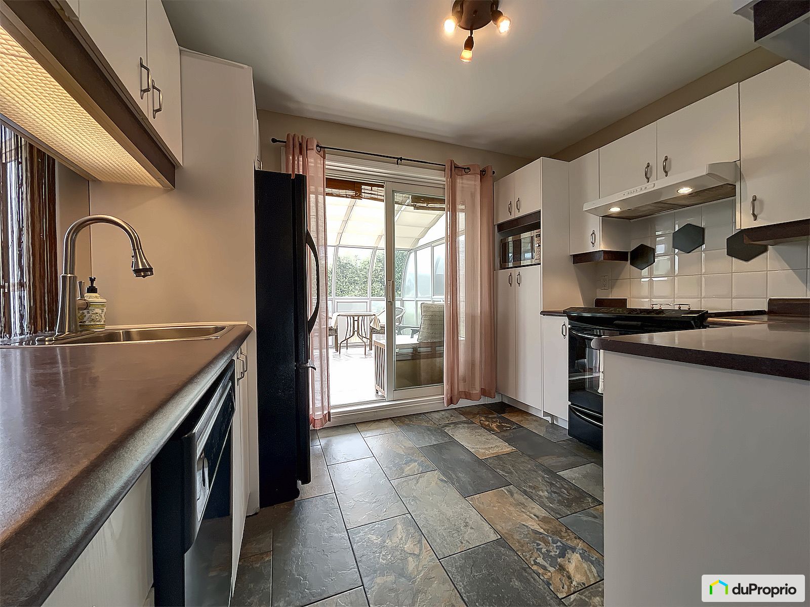 269 Rue Du Chevrefeuille — photo 2