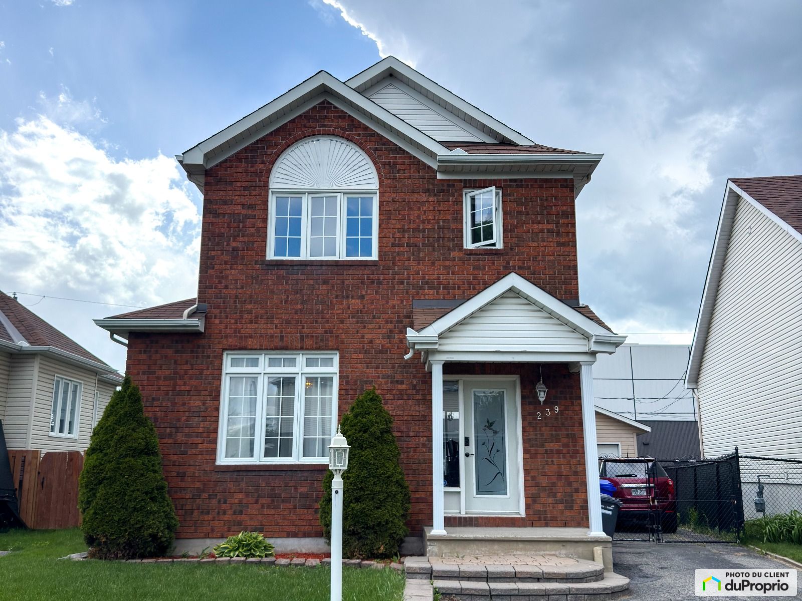 239 Rue De Sauternes — photo 1