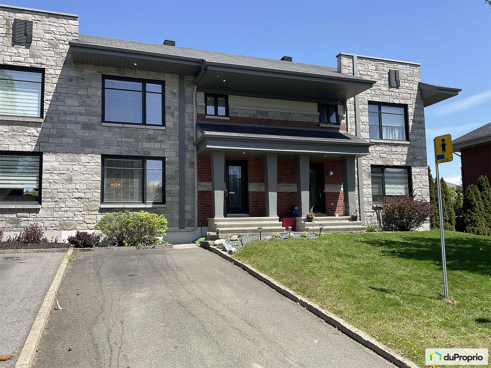 8753 Rue Colette Samson — photo 1