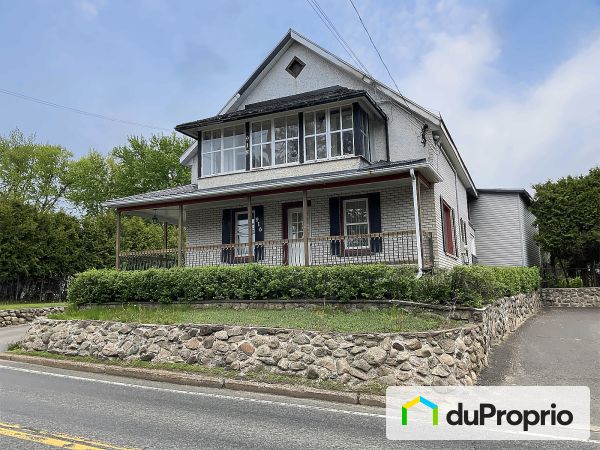 916-918, rue Labelle, Mont-Tremblant for sale