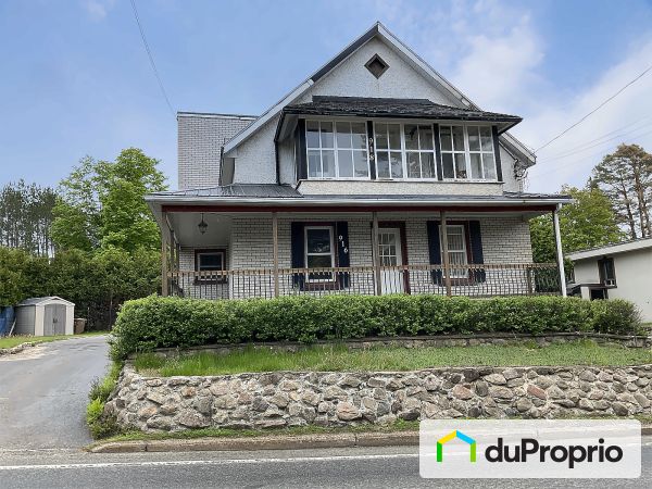 916-918, rue Labelle, Mont-Tremblant à vendre