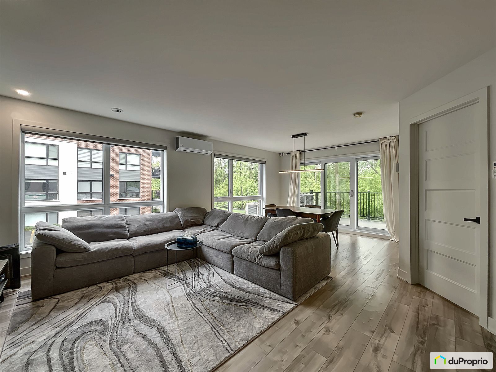 102 3700 Rue Medard Emard — photo 3