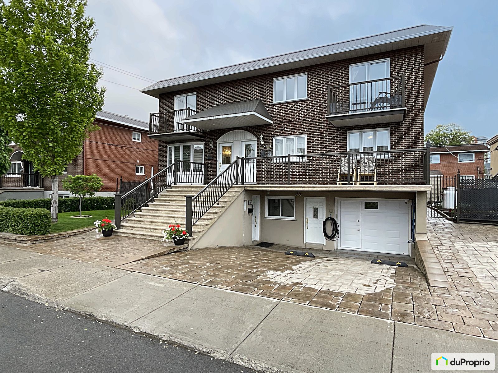 5564 Rue Dauphine — photo 1