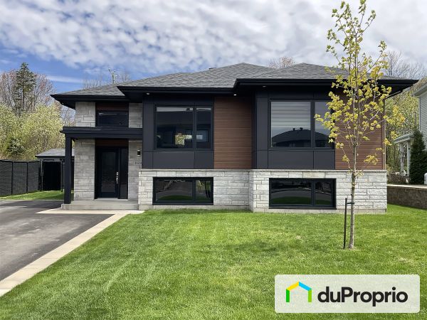 3029 rue Albert Lachance, Pintendre for sale