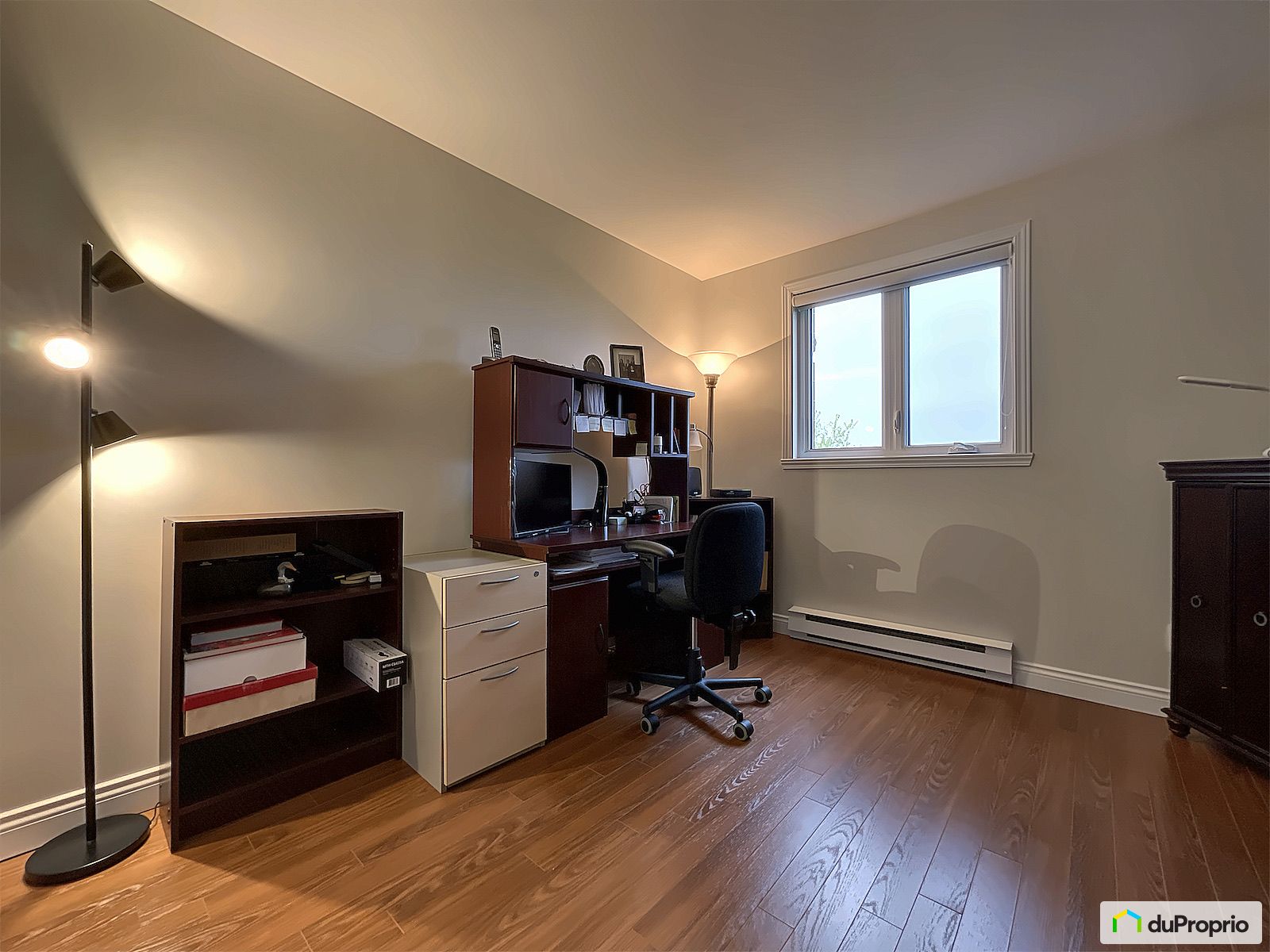 204 153 Rue Du Mont Marie — photo 3