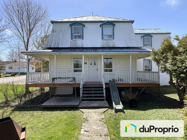 37A-37B, rue Saint-Pierre ouest, Val-Brillant for sale