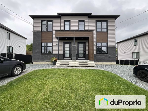 457-459 rue des Semailles, Sherbrooke (Fleurimont) for sale