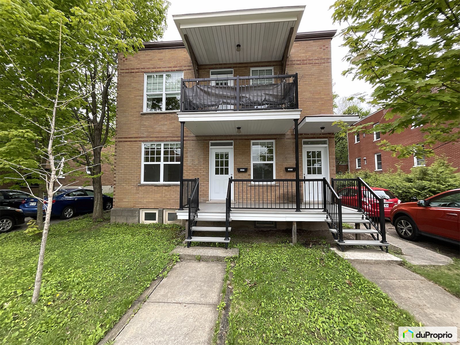 1375 1379 Rue Marie Rollet — photo 1