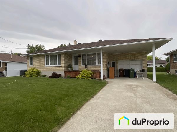 4750, rue Jalobert, St-Hyacinthe (Douville) à vendre