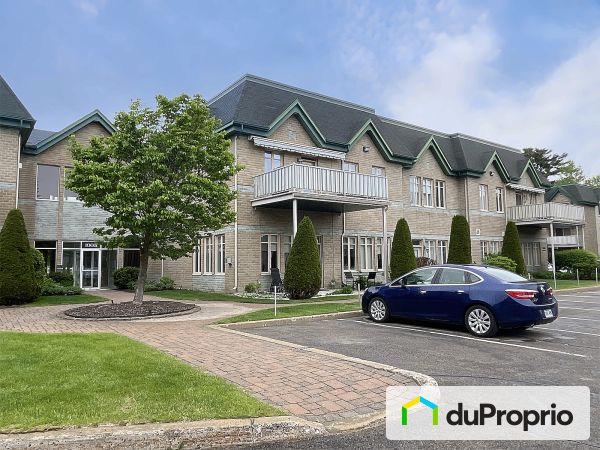 203-1005 chemin du Plan-Bouchard, Blainville for sale