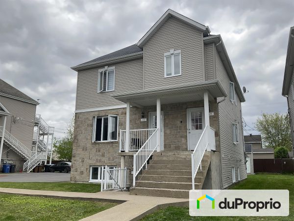 1641 rue de l'hortensia, Terrebonne (La Plaine) for sale