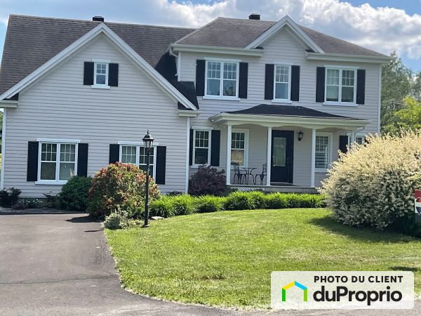 125 rue du Diamant, Bromont for sale