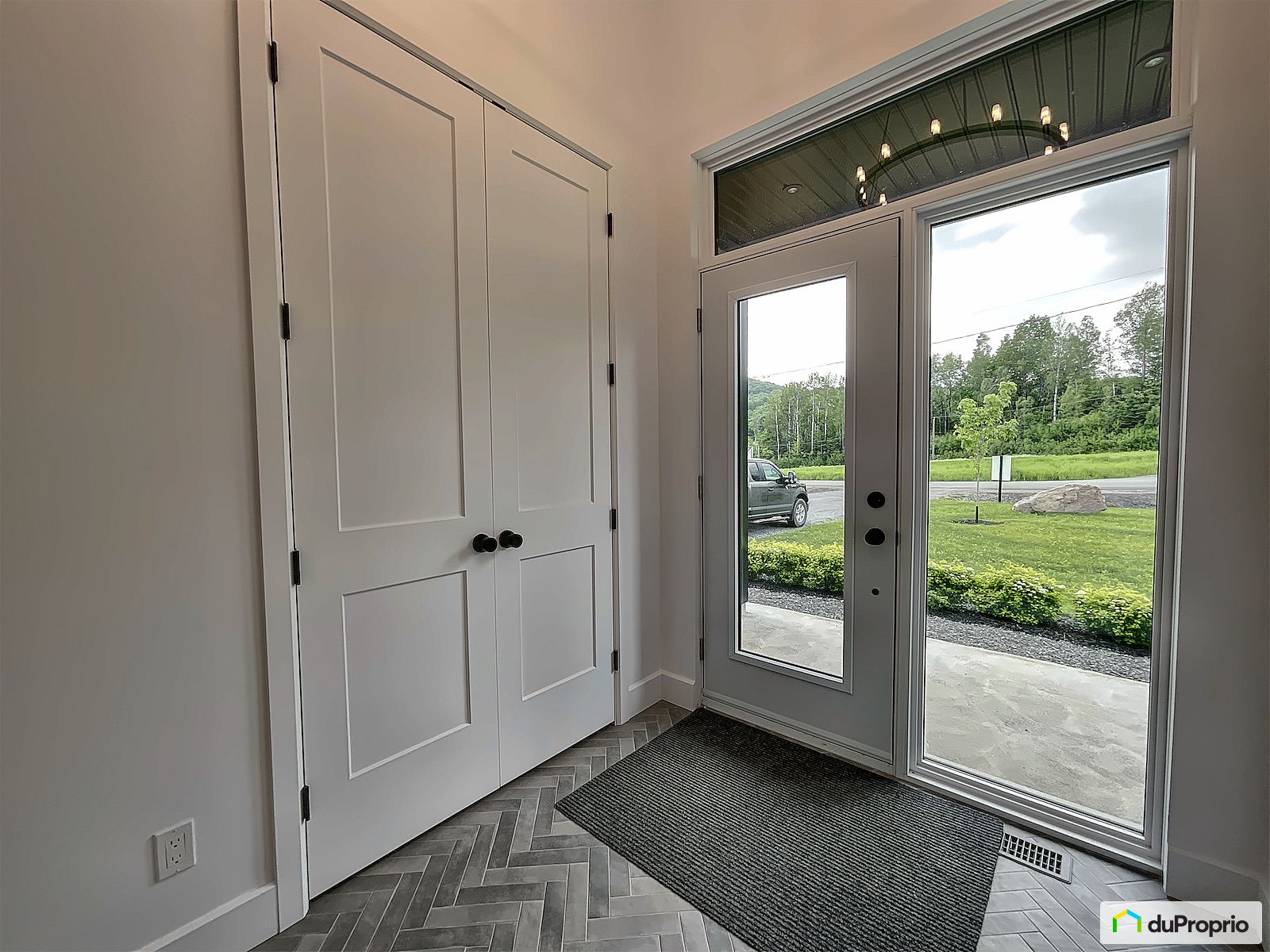 1704 Place Des Centaurees — photo 2