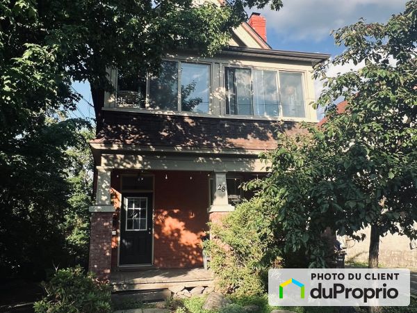 Summer Front - 28 rue Hanson, Gatineau (Hull) for sale