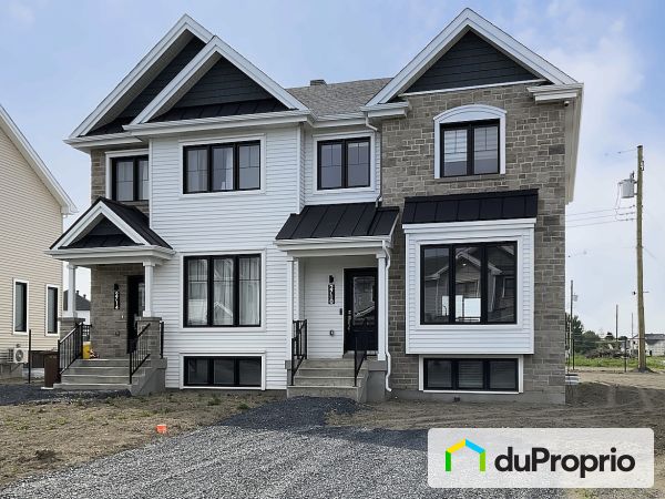rue Rosalie-Dessaules, Otterburn Park à vendre