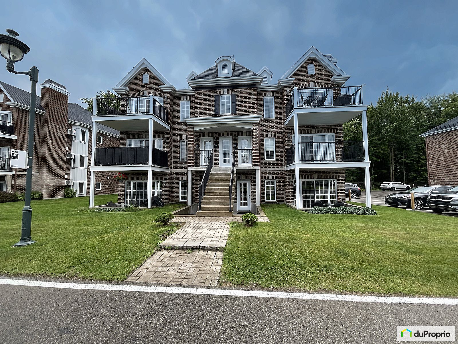 2286 Boulevard Des Pins — photo 1