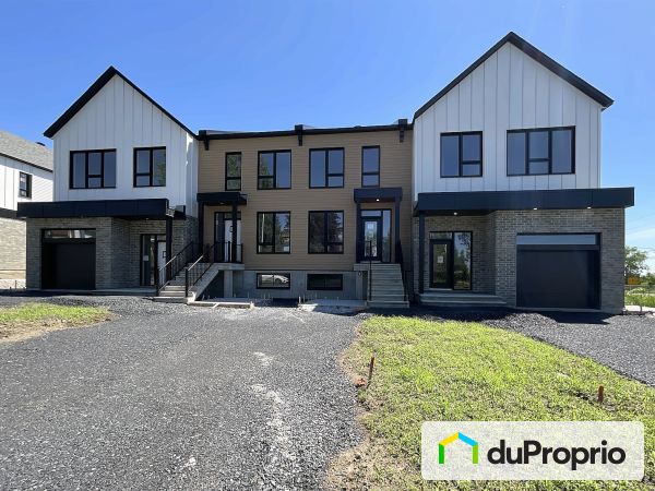 2062 rue des Mélèzes, St-Bruno-De-Montarville for sale