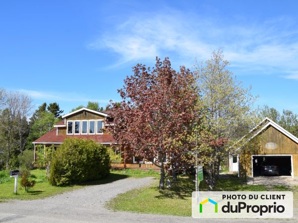 129, route du Ruisseau-à-la-Loutre, Matane à vendre